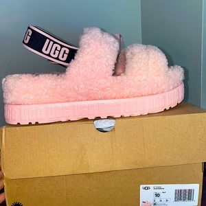 UGG slides Fluffita